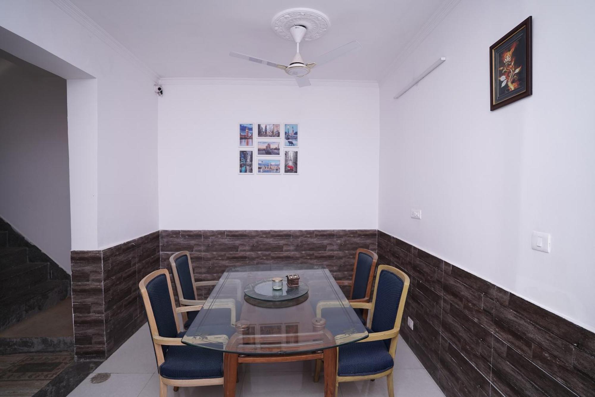 Lecston @yashobhoomi Dwarka Sector - 25 Metro Station 3* Delhi (National Capital Territory of India)